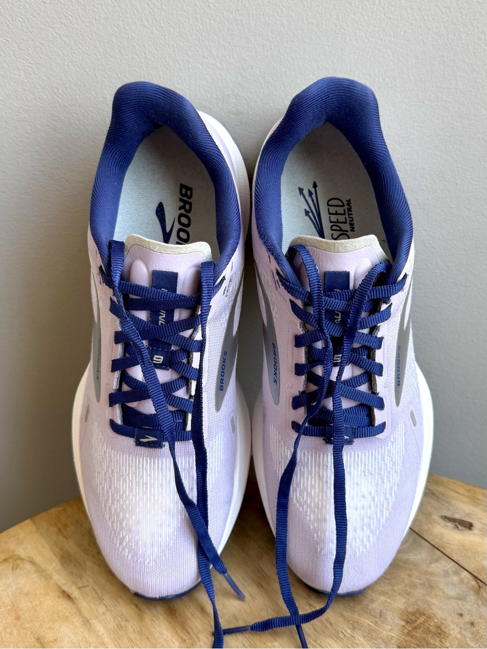Brooks Launch 9 Women's Running Shoes Lilac Purple Navy Blue Silver Size 9 - Picture 6 of 11